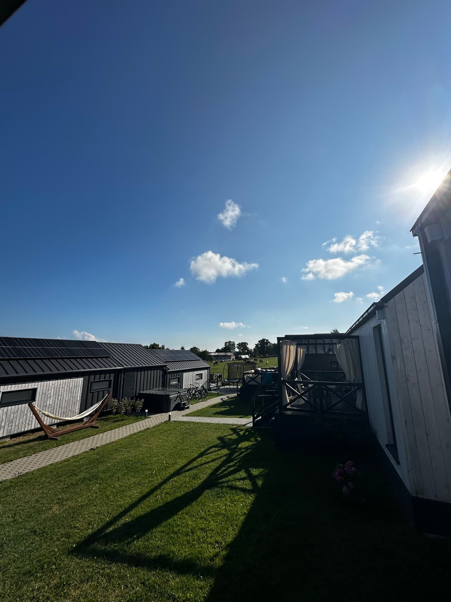 Domek nr 6 — widok zewnętrzny